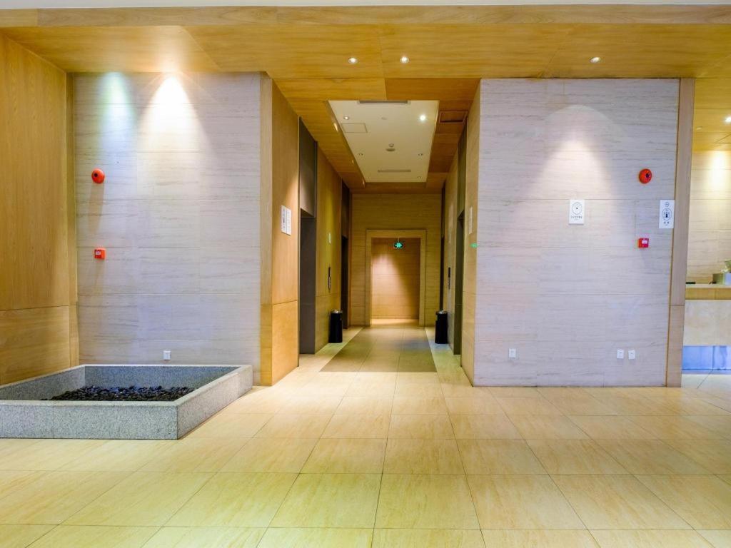 Ji Hotel Shanghai Yan An Road Branch Exterior foto